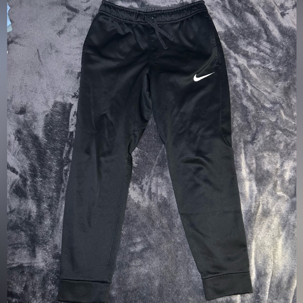 Nike Thermal Sweatpants
